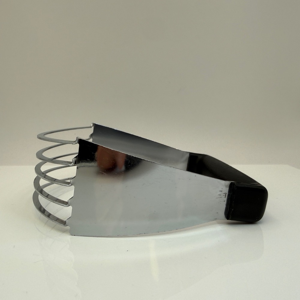 VINTAGE Ekco Chromium Plated Dough Blender Pastry Cutter Black Handle USA